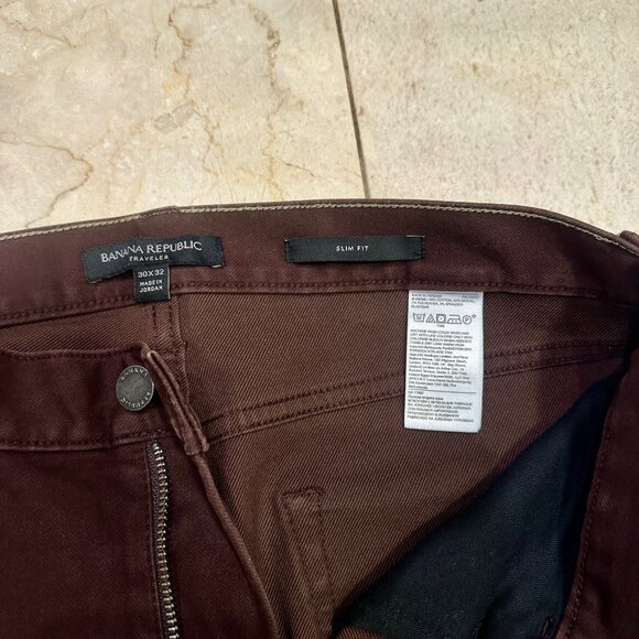 Banana Republic Slim Traveler Jean in Burgundy - Picture 4 of 5